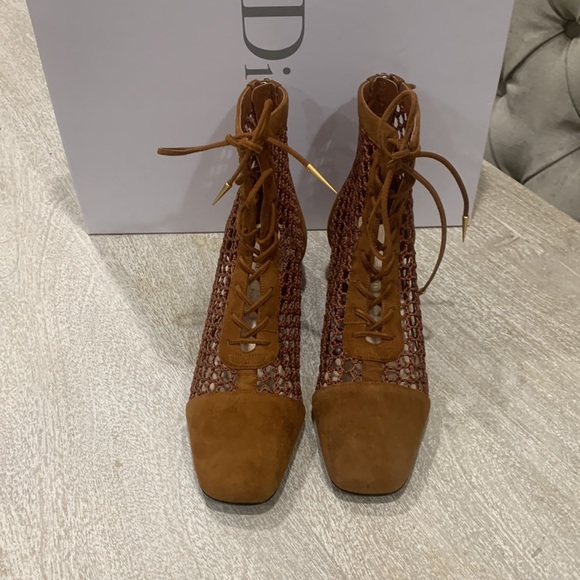 DIOR Naughtily-D suede booties - Picture 7 of 11